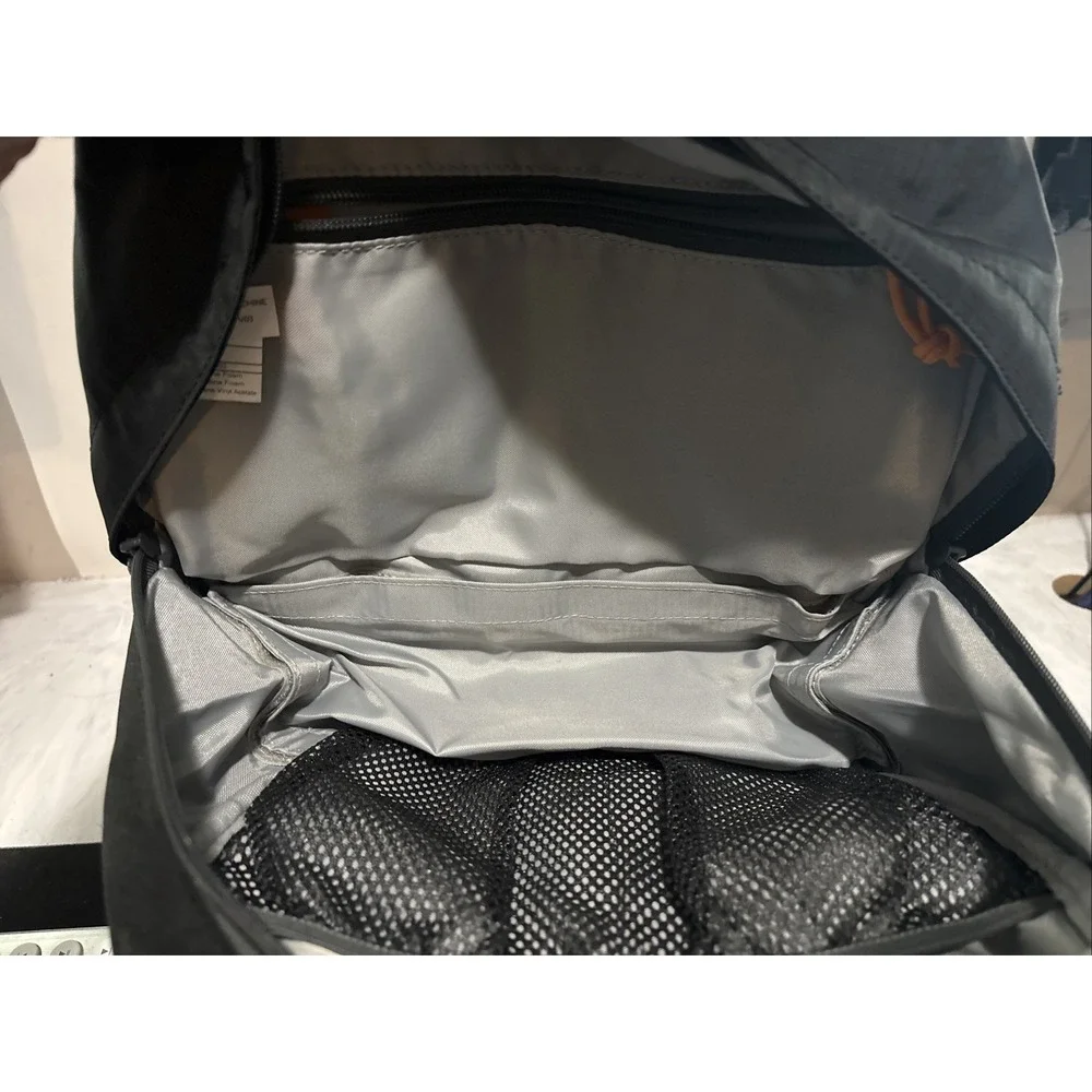 Lowepro Photo Hatchback BP 150 AW II Camera Backpack Black Grey 16in